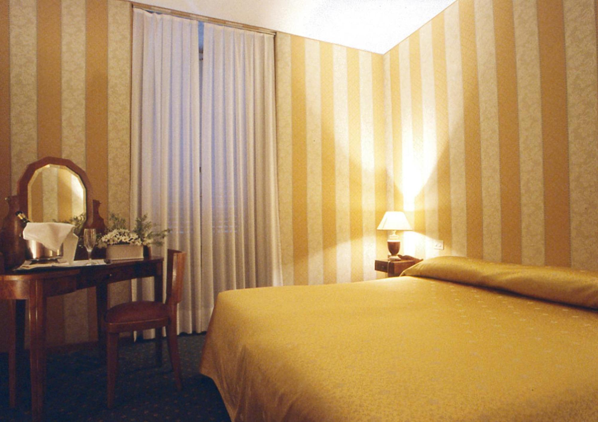 רומא Orange Garden Guest House מראה חיצוני תמונה