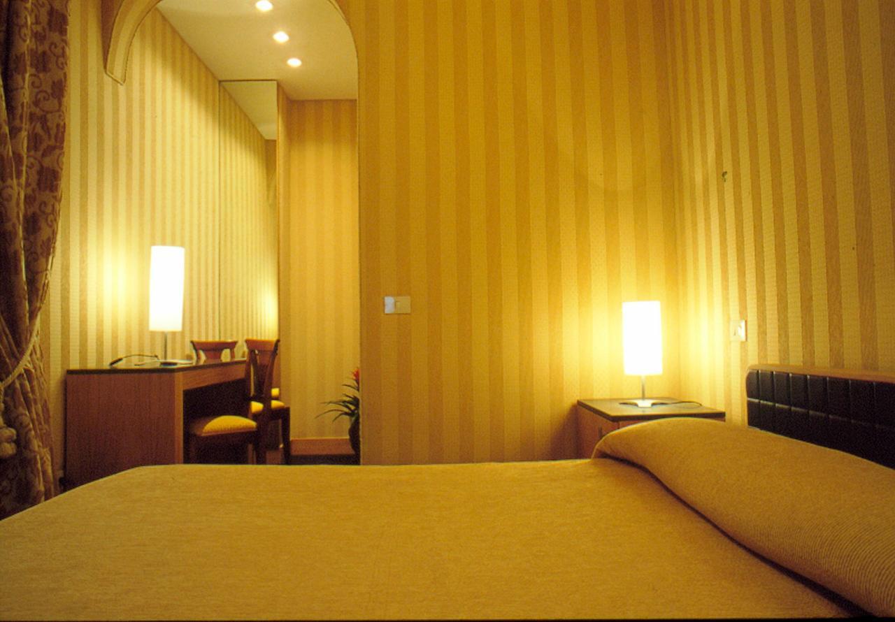 רומא Orange Garden Guest House מראה חיצוני תמונה